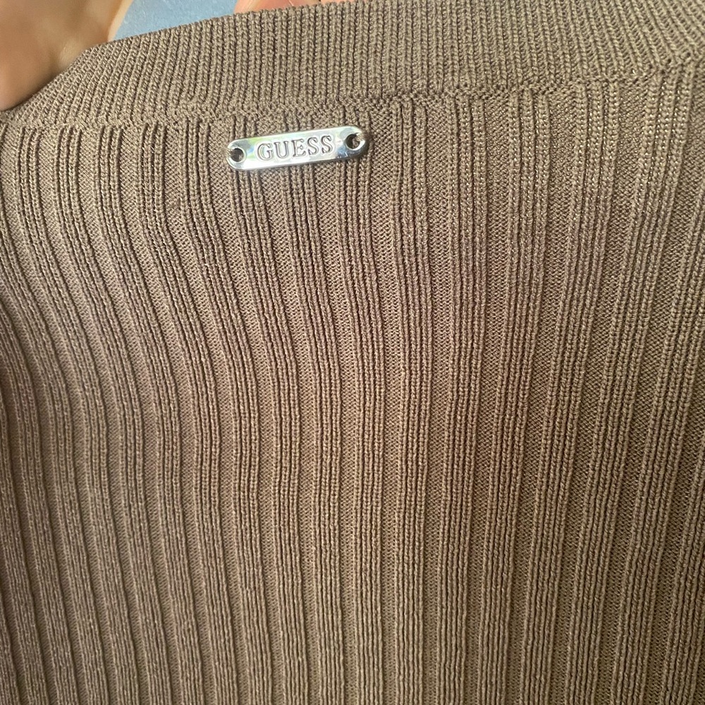 GUESS top - Picture 3 of 5